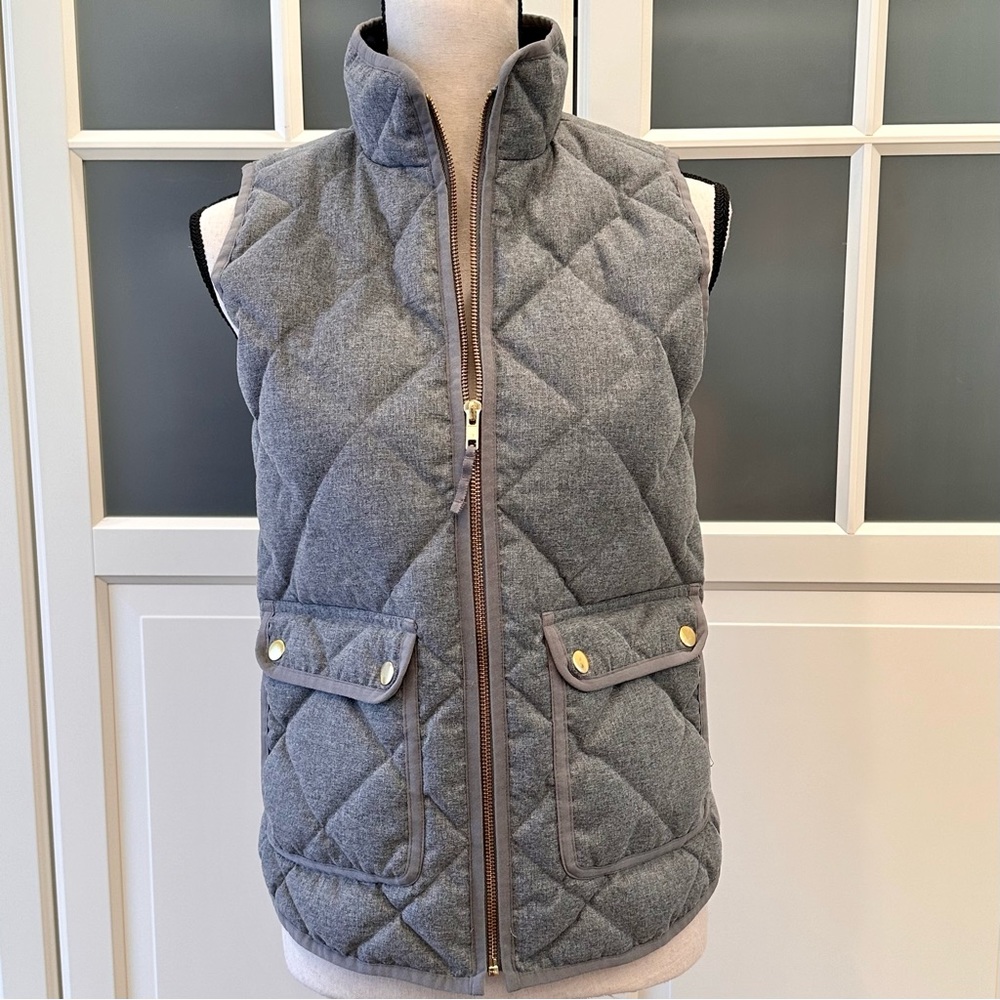 J. Crew Excursion quilted down vest XS